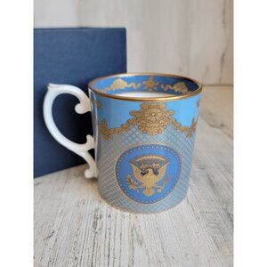 Halcyon Day mug blue American eagle accessory historical museum